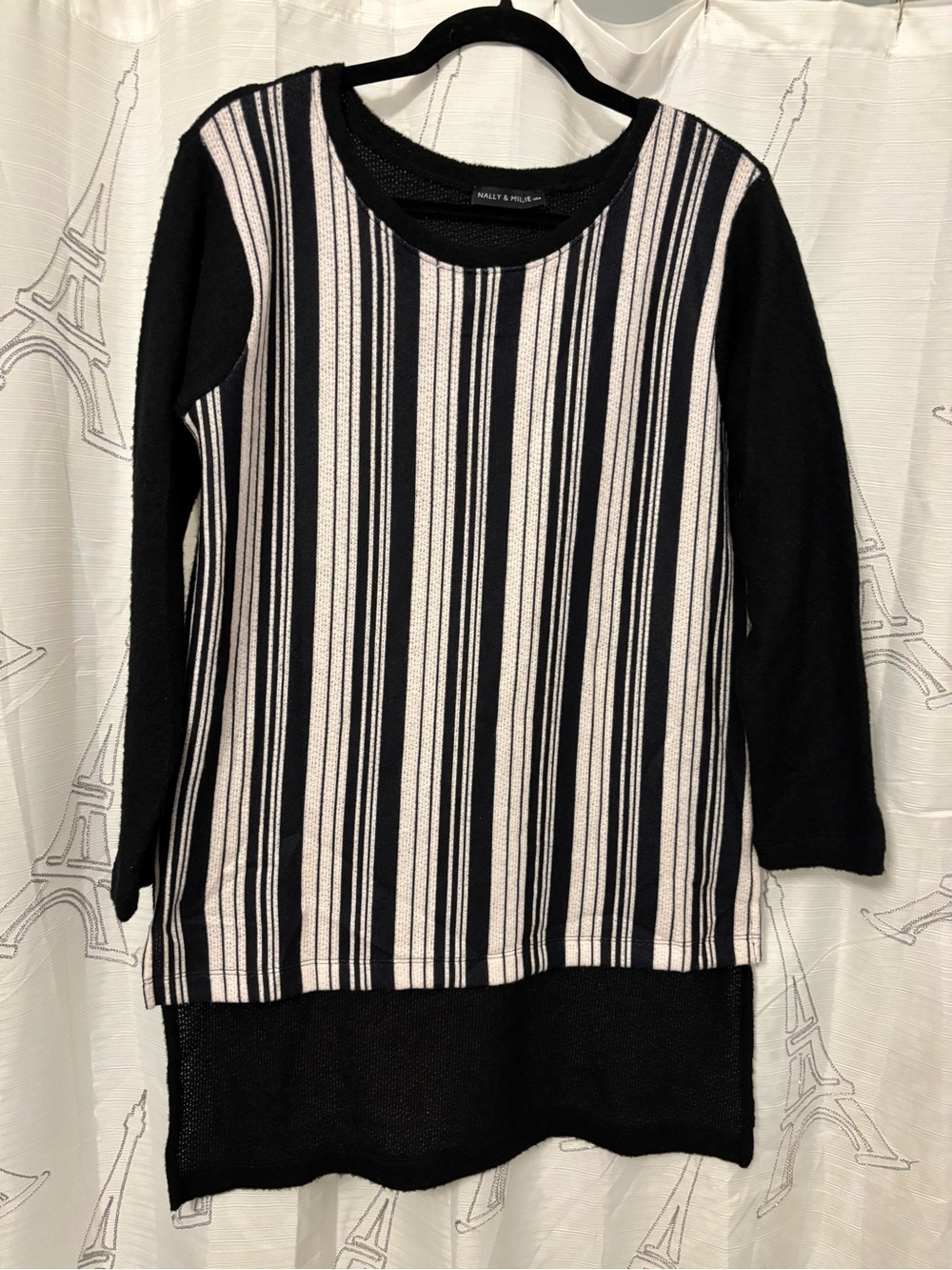 Ladies black & White Striped Long Sleeve Top